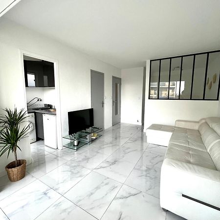 Studio 4 Couchages A 12 Min De La Plage A Pied Avec Wifi, Le Parking Est En Option Antibes Zewnętrze zdjęcie
